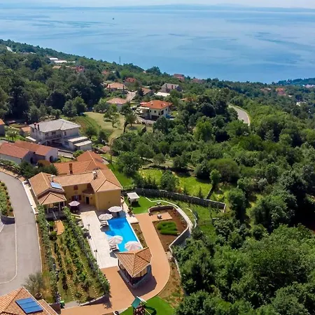 Apartments Villa Bv Opatija Exterior photo
